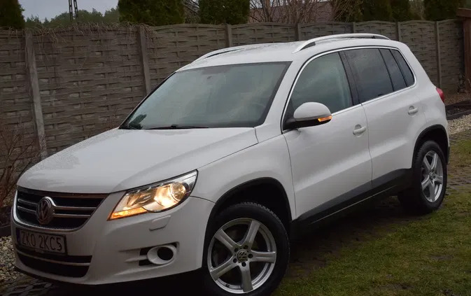 volkswagen Volkswagen Tiguan cena 36990 przebieg: 171383, rok produkcji 2009 z Białogard